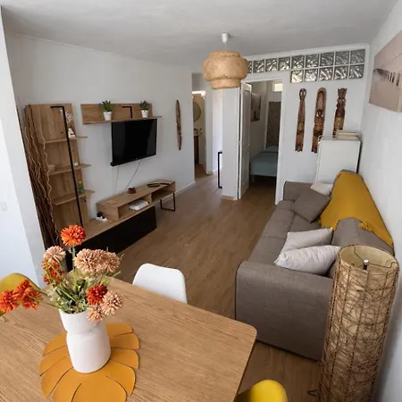 Apartament Sunny Ocean Retreat