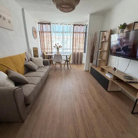Apartament Sunny Ocean Retreat